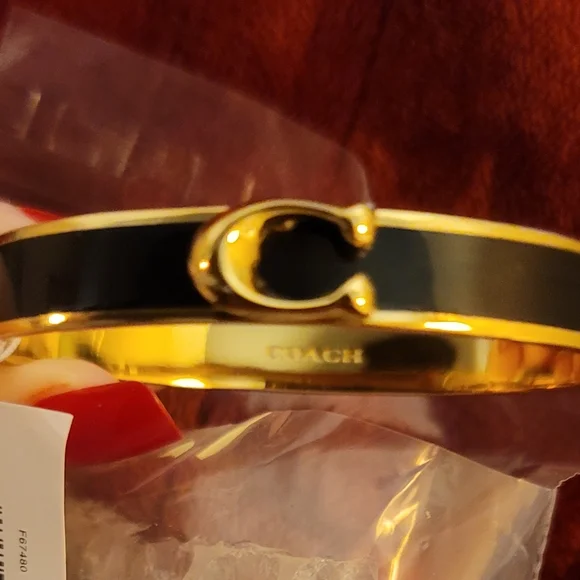 Coach Signature Bangle/ BNWT/Gorgeous - Picture 3 of 4